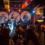 And The Kid - List pictures