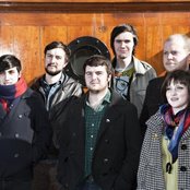 Admiral Fallow - List pictures