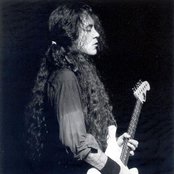 Jake E. Lee - List pictures