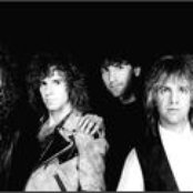 Giant - List pictures