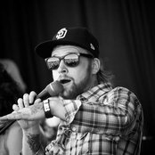 Jonny Craig - List pictures
