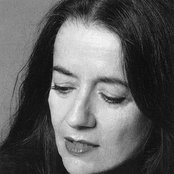 Eleni Karaindrou - List pictures