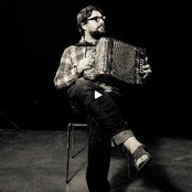 Quantic - List pictures