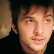 Nils Frahm - List pictures