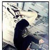 Yelle - List pictures