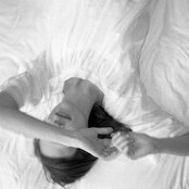 Lia Ices - List pictures