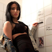 Sophia Somajo - List pictures