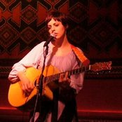 Jenny Gillespie - List pictures