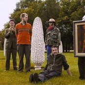 The Black Swans - List pictures