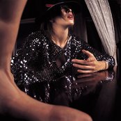 Frou Frou - List pictures