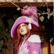 Kami - List pictures