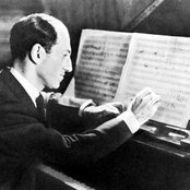 Crazy For You - List pictures