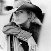 Danni Leigh - List pictures