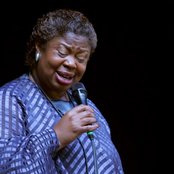 Deborah Brown - List pictures