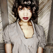 Alice Smith - List pictures