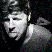 Mano Le Tough - List pictures