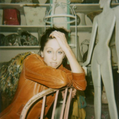 Leah Andreone - List pictures