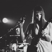 Emma Ruth Rundle - List pictures