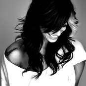 Christina Perri - List pictures