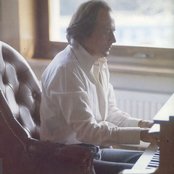 Riz Ortolani - List pictures