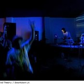 Mono/poly - List pictures