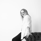 Fran Smith - List pictures