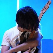 Jonny Greenwood - List pictures