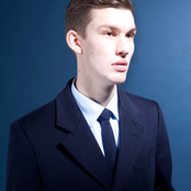 Willy Moon - List pictures