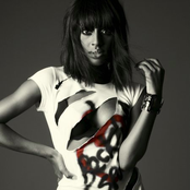 Alexandra Burke - List pictures