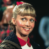 Olivia Newton-john - List pictures