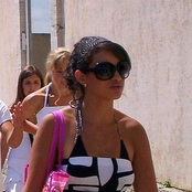 Camelia Jordana - List pictures