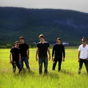 Sparks The Rescue - List pictures