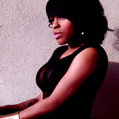 Lil' Mo - List pictures