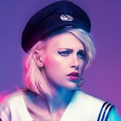 Aria - List pictures