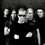 Maroon - List pictures