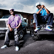 Playaz Circle - List pictures