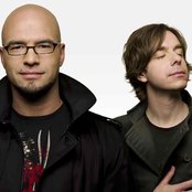 Ten Shekel Shirt - List pictures