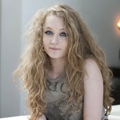 Janet Devlin - List pictures