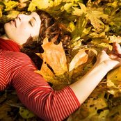 Hannah Georgas - List pictures