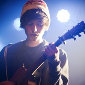 Lewis Watson - List pictures