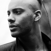 Bryn Christopher - List pictures