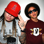 Laze & Royal - List pictures