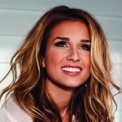 Jessie James Decker - List pictures