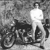 Daniele Luppi - List pictures