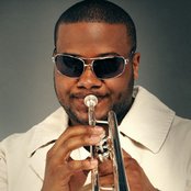 Sean Jones - List pictures