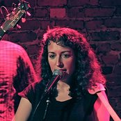 Rosi Golan - List pictures