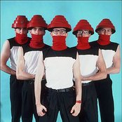 Devo - List pictures