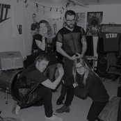 No Joy - List pictures