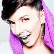 Ayah Marar - List pictures