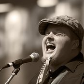 Cas Haley - List pictures